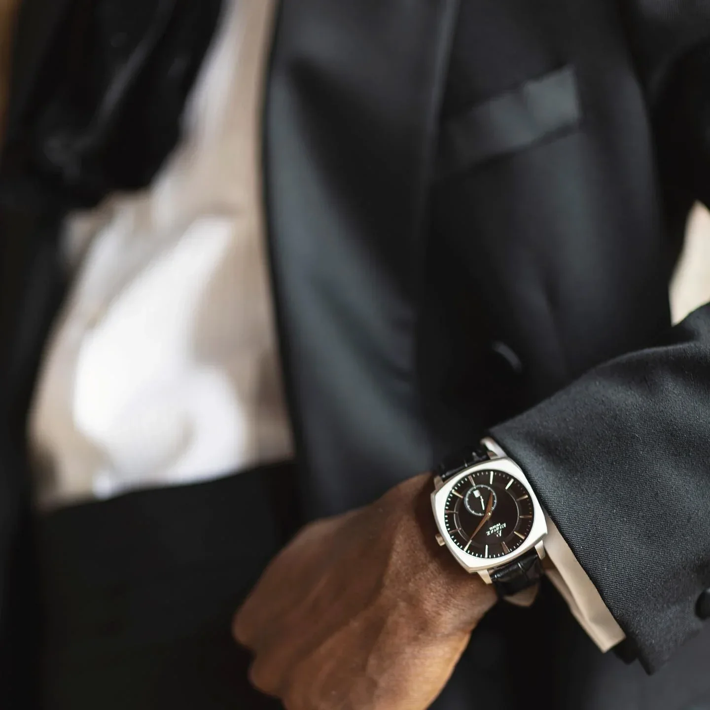 Black/Silver Monolith - Image 9